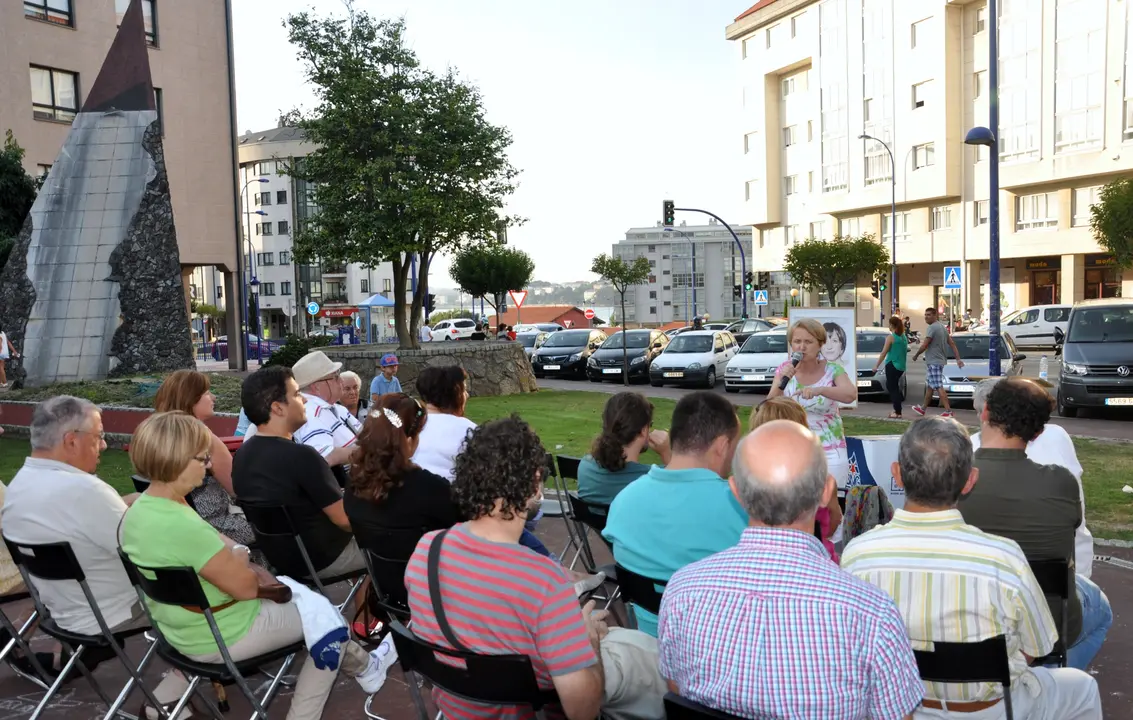 <p>Acto Aberto de presentaci&oacute;n da candidatura ao Parlamento galego para as elecci&oacute;ns do 25 de setembro de 2016.</p>
