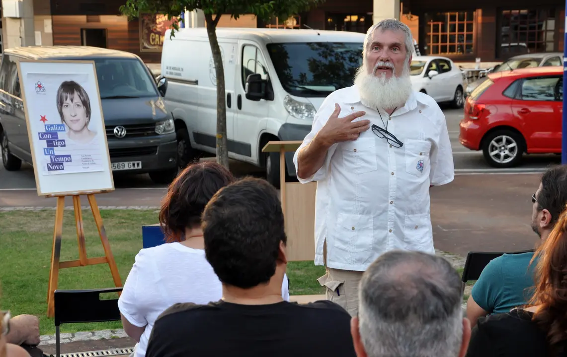 <p>Acto Aberto de presentaci&oacute;n da candidatura ao Parlamento galego para as elecci&oacute;ns do 25 de setembro de 2016.</p>

