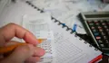 Cargan recibos á veciñanza desde o Concello sen notificar a que corresponden