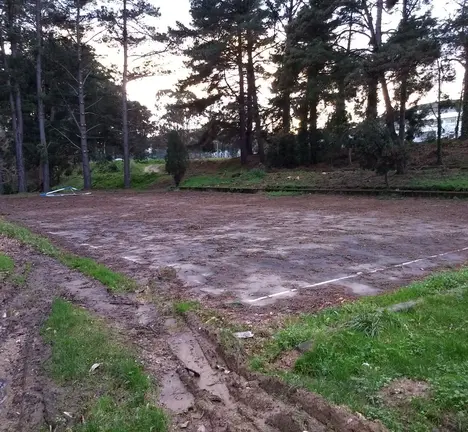 Pista de f&uacute;tbol da Universidade Laboral