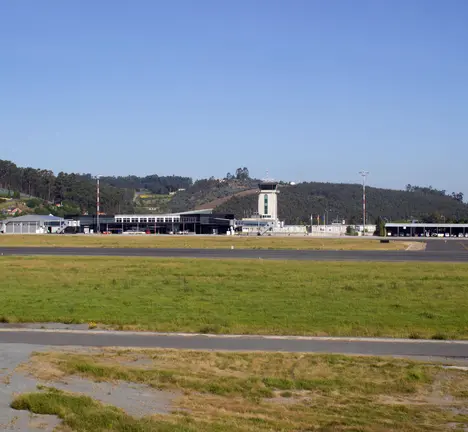 Aeroporto A Coru&ntilde;a [Foto: Bene Riob&oacute;]