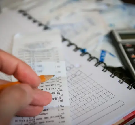 writing-hand-money-business-save-calculator-1109928-pxhere.com